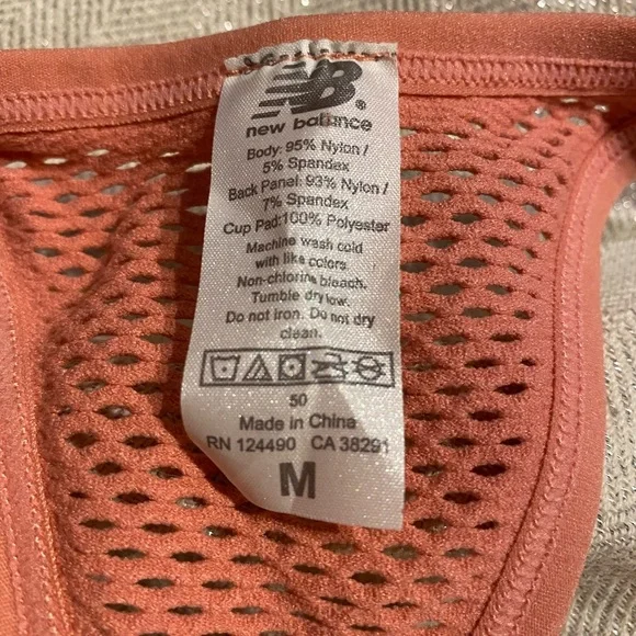 New Balance Sports Bra - Picture 4 of 4